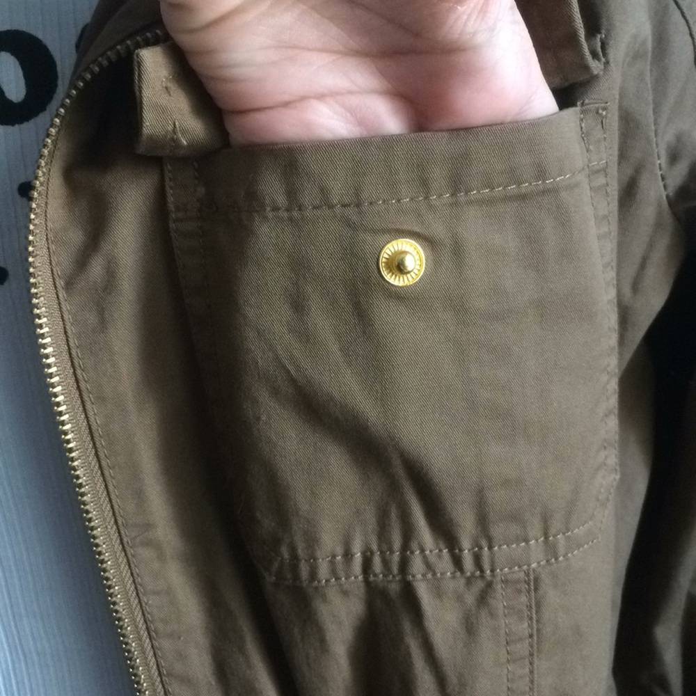 Brown coat - Picture 3 of 5